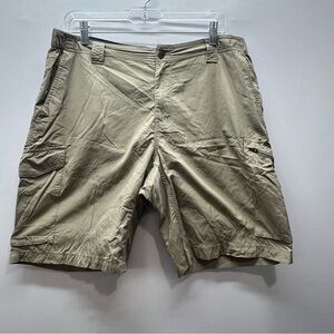 Men's Tan Cargo Shorts